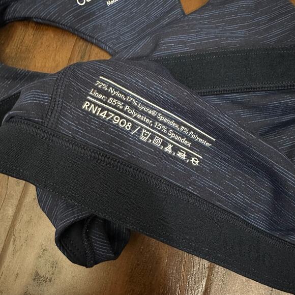 OUTDOOR VOICES TechSweat Crop Top Navy Blue Racerback Gym Activewear - Picture 5 of 6